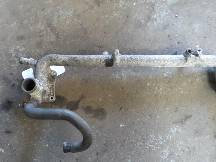 Begagnade Vattenrör Alfa Romeo 156 Pris € 35,00 Marginaltabell erbjuds av A.T.S. van de Wiel