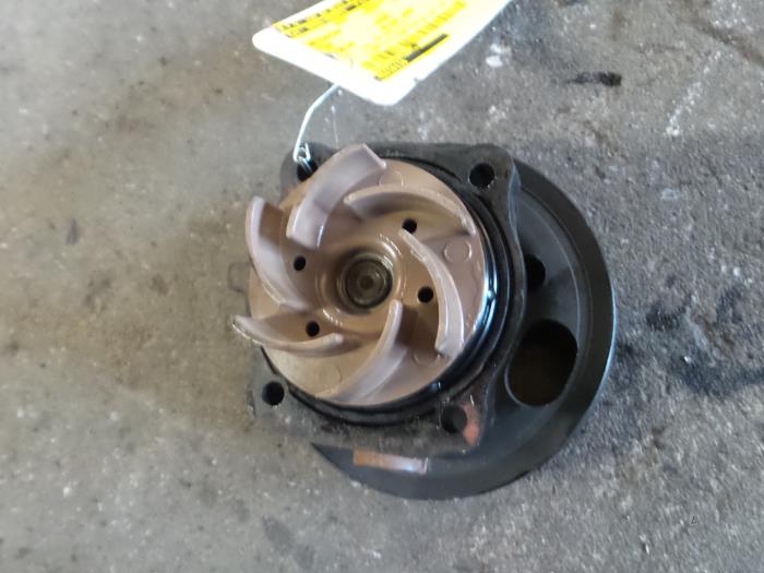 Water pump from a Fiat Fiorino 2008
