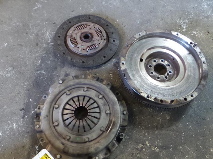 Used Clutch kit (complete) Fiat Fiorino Price € 75,00 Margin scheme offered by A.T.S. van de Wiel