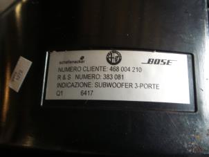 Bashögtalare från en Alfa Romeo 147 (937) 2.0 Twin Spark 16V 2003