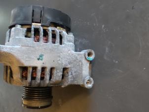 Dynamo van een Alfa Romeo MiTo (955) 1.4 Turbo Multi Air 16V 2010