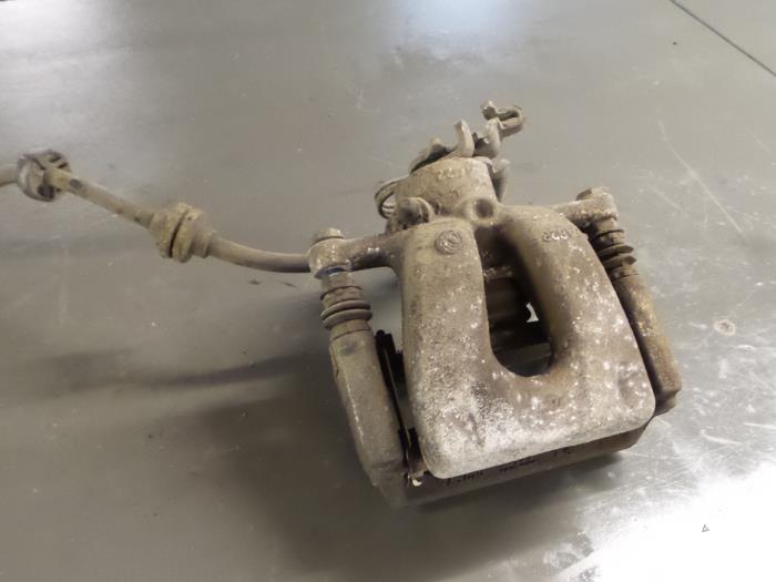 Gebrauchte Bremszange links hinten Alfa Romeo Brera (939) 2.4 JTDM 20V Preis € 75,00 Margenregelung angeboten von A.T.S. van de Wiel