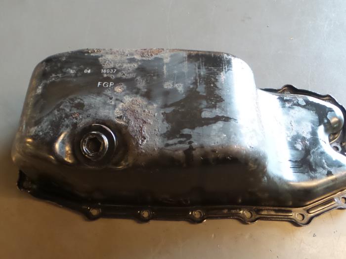 Gebrauchte Ölwanne Fiat Doblo Cargo (223) 1.3 JTD 16V Multijet Preis € 35,00 Margenregelung angeboten von A.T.S. van de Wiel