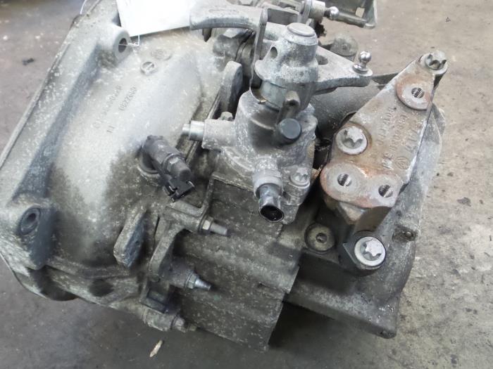 Gearbox Alfa Romeo Brera 2.4 JTDM 20V - 939A3000 F40