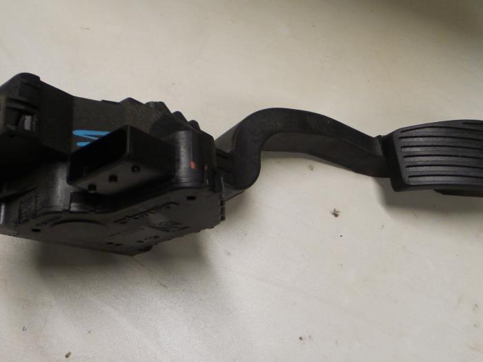 Begagnade Gaspedalsensor Alfa Romeo MiTo (955) 1.3 JTDm 16V Pris € 65,00 Marginaltabell erbjuds av A.T.S. van de Wiel