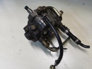 Used Mechanical fuel pump Opel Combo (Corsa C) 1.7 CDTi 16V Price € 225,00 Margin scheme offered by A.T.S. van de Wiel