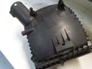 Used Air box Renault Master III (JD/ND/PD) 2.5 dCi 120 FAP Price € 55,00 Margin scheme offered by A.T.S. van de Wiel
