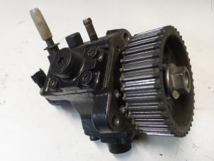 Used Mechanical fuel pump Alfa Romeo Brera (939) 2.4 JTDM 20V Price € 195,00 Margin scheme offered by A.T.S. van de Wiel