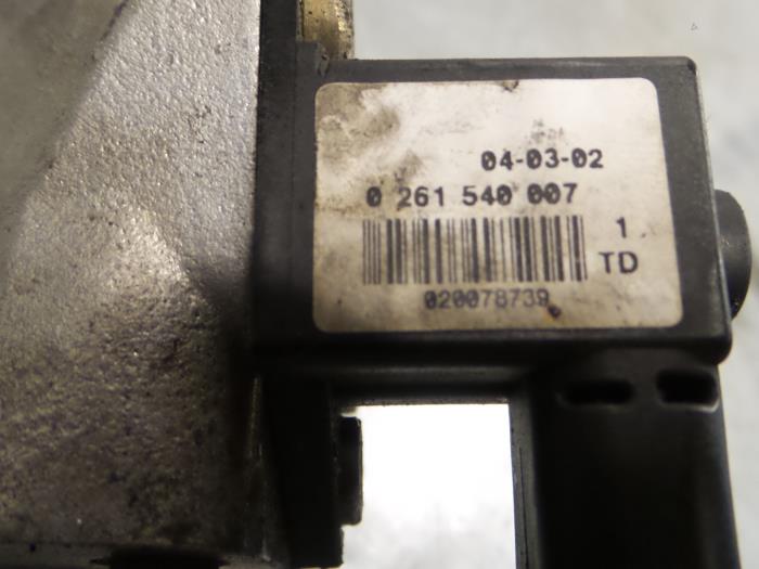 Fuel injector nozzle Alfa Romeo 156 Sportwagon 2.0 JTS 16V 0261540007