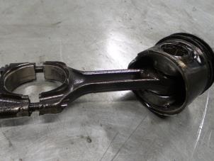 Used Piston Alfa Romeo 159 Sportwagon (939BX) 2.4 JTDm 20V Price € 40,00 Margin scheme offered by A.T.S. van de Wiel