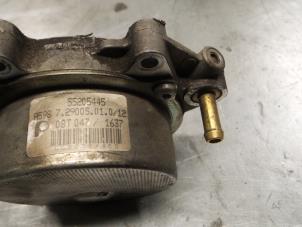 Used Vacuum pump (diesel) Alfa Romeo GT (937) 1.9 JTD 16V Multijet Price € 55,00 Margin scheme offered by A.T.S. van de Wiel