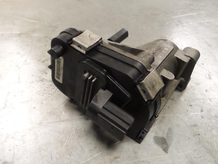 Begagnade Vortexventilmotor Alfa Romeo GT (937) 1.9 JTD 16V Multijet Pris € 65,00 Marginaltabell erbjuds av A.T.S. van de Wiel