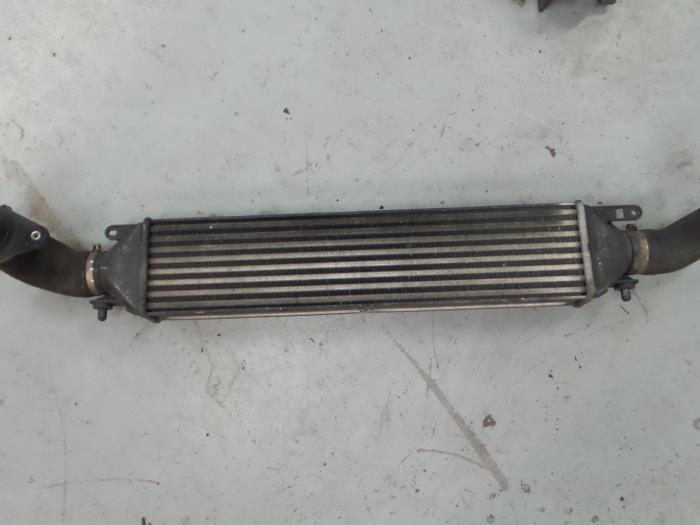 Usados Intercooler Alfa Romeo Giulietta (940) 1.6 JTDm 16V Precio € 85,00 Norma de margen ofrecido por A.T.S. van de Wiel