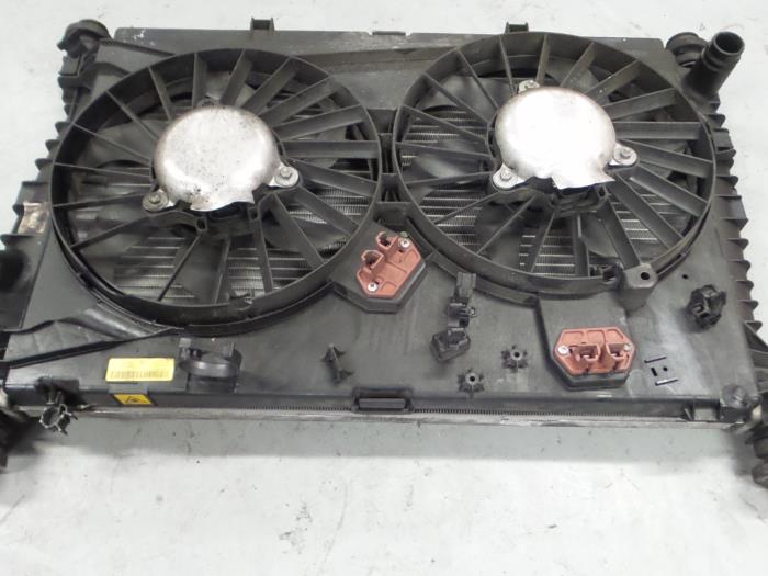 Gebrauchte Kühler Alfa Romeo Brera (939) 2.4 JTDM 20V Preis € 85,00 Margenregelung angeboten von A.T.S. van de Wiel