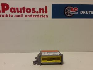 Usados Módulo de Airbag Audi A8 (D2) 4.2 V8 40V Quattro Precio € 74,99 Norma de margen ofrecido por AP Autos