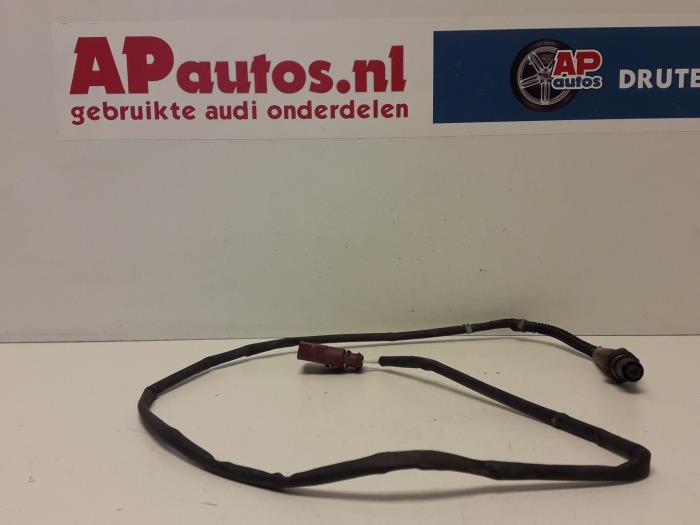 Usagé Sonde lambda Audi A4 Cabrio (B7) 3.0 V6 30V Prix € 19,99 Règlement à la marge proposé par AP Auto's