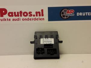 Używane Sterownik Body Control Audi A6 Avant Quattro (C6) 3.0 TDI V6 24V Cena € 60,00 Procedura marży oferowane przez AP Autos
