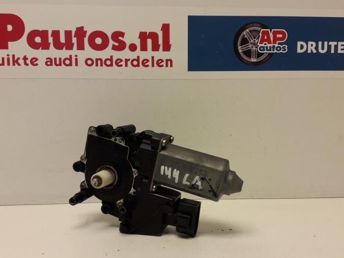 Usados Motor de ventanilla de puerta Audi A8 (D2) 4.2 V8 40V Quattro Precio € 9,99 Norma de margen ofrecido por AP Auto's