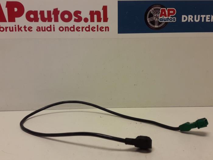 Gebrauchte Klopfsensor Audi A4 (B5) 1.6 Preis € 19,99 Margenregelung angeboten von AP Auto's