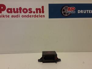Używane Modul haka holowniczego Audi A6 Quattro (C6) 3.0 TDI V6 24V Cena € 29,99 Procedura marży oferowane przez AP Autos