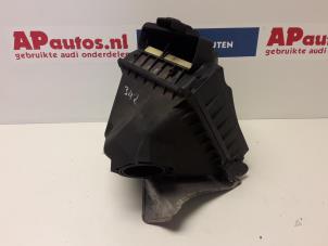 Gebrauchte Luftfiltergehäuse Audi A4 (B6) 2.0 20V Preis € 30,00 Margenregelung angeboten von AP Autos