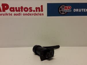 Usados Limpiador de faro Audi A6 (C6) 3.2 V6 24V FSI Precio € 24,99 Norma de margen ofrecido por AP Autos