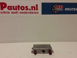 Używane Wzmacniacz anteny Audi Q7 (4LB) 3.0 TDI V6 24V Cena € 14,99 Procedura marży oferowane przez AP Autos