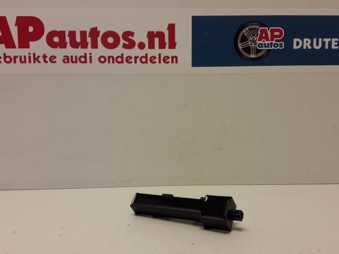 Gebrauchte Antenne Audi Q7 (4LB) 3.0 TDI V6 24V Preis € 19,99 Margenregelung angeboten von AP Auto's