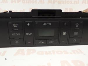 Usados Control de pantalla de climatización Audi A4 Avant (B5) 1.8 20V Precio € 35,00 Norma de margen ofrecido por AP Autos