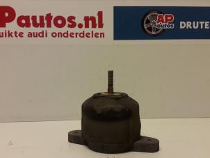 Usados Soporte de caja de cambios Audi A8 (D3) 3.7 V8 40V Quattro Precio € 35,00 Norma de margen ofrecido por AP Autos