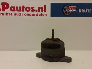 Usados Soporte de caja de cambios Audi A8 (D3) 3.7 V8 40V Quattro Precio € 35,00 Norma de margen ofrecido por AP Autos