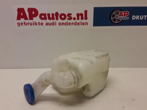 Used Rear window washer reservoir Audi A6 Avant (C4) 2.6 V6 Price € 15,00 Margin scheme offered by AP Autos