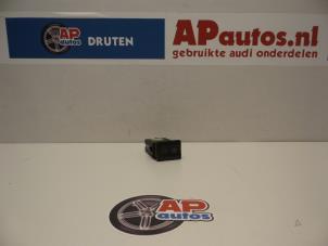 Used Rear window heating switch Audi A3 (8L1) 1.6 Price € 20,00 Margin scheme offered by AP Autos
