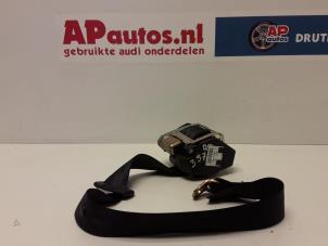 Usagé Ceinture de sécurité arrière droite Audi A4 Cabrio (B7) 3.0 V6 30V Prix € 19,99 Règlement à la marge proposé par AP Autos