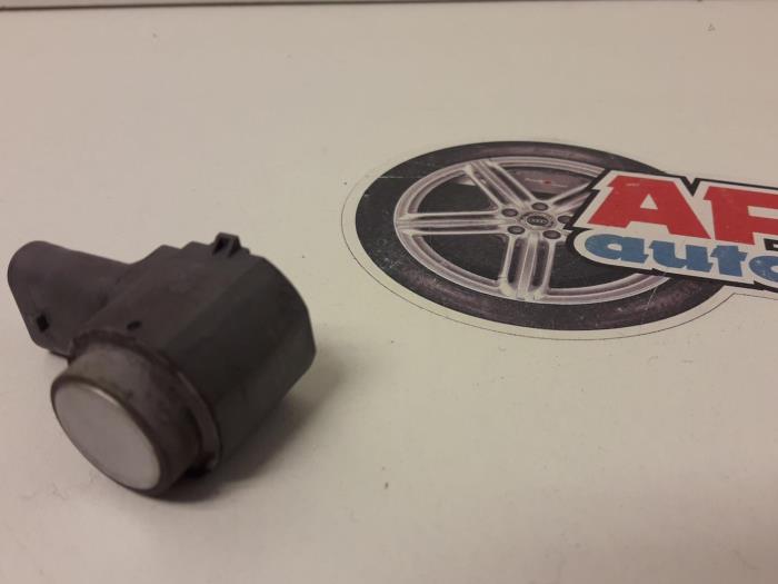 Usados Sensor PDC Audi TT (8J3) 3.2 V6 24V Quattro Precio € 9,99 Norma de margen ofrecido por AP Auto's
