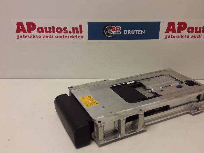 Begagnade Störtbåge Audi A4 Cabrio (B7) 3.0 V6 30V Pris € 19,99 Marginaltabell erbjuds av AP Auto's
