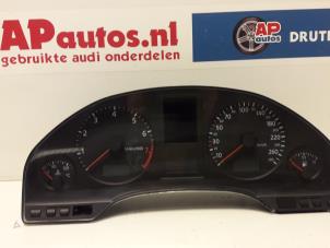 Usagé Compteur kilométrique KM Audi A8 (D2) 4.2 V8 40V Quattro Prix sur demande proposé par AP Autos