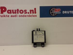 Usados Módulo de alarma Audi A4 Cabrio (B7) 3.0 V6 30V Precio € 25,00 Norma de margen ofrecido por AP Autos