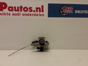 Used Rear lock cylinder Audi A3 (8L1) 1.9 TDI 90 Price € 35,00 Margin scheme offered by AP Autos