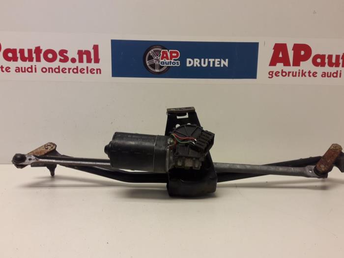 Wiper motor + mechanism from a Audi 80 (B3) 1.8 1987