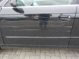 Usados Puerta de 4 puertas izquierda delante Audi A4 (B7) 2.0 TFSI 20V Precio € 135,00 Norma de margen ofrecido por AP Autos