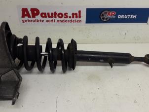 Used Front shock absorber rod, left Audi A8 (D2) 3.7 V8 40V Quattro Price € 29,99 Margin scheme offered by AP Autos