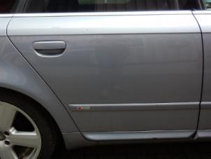 Usados Puerta de 4 puertas derecha detrás Audi A4 Avant (B7) 2.0 TDI 16V Precio € 124,99 Norma de margen ofrecido por AP Autos