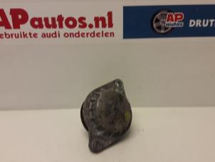 Usagé Support moteur Audi 100 Avant (C4) 2.3E 5E Prix € 19,99 Règlement à la marge proposé par AP Autos