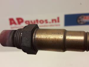 Sonde lambda d'un Audi S5 (8T3) S5 4.2 V8 40V 2008