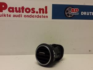 Used Dashboard vent Audi A3 Sportback (8PA) 2.0 TFSI 16V Price € 35,00 Margin scheme offered by AP Autos