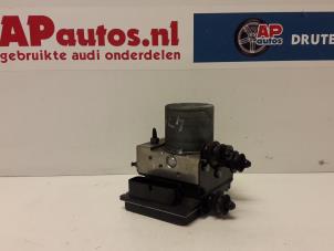 Używane Pompa ABS Audi A4 Avant (B8) 1.8 TFSI 16V Cena € 195,00 Procedura marży oferowane przez AP Autos