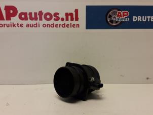 Usados Medidor de masa de aire Audi A4 Avant (B8) 1.8 TFSI 16V Precio € 19,99 Norma de margen ofrecido por AP Autos