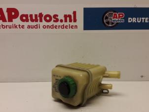 Used Power steering fluid reservoir Audi Q7 (4LB) 3.0 TDI V6 24V Price € 15,00 Margin scheme offered by AP Autos