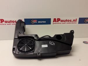 Used Subwoofer Audi A4 Avant (B8) 1.8 TFSI 16V Price € 40,00 Margin scheme offered by AP Autos